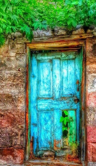 door 3c9c74ecb7d21240bc3d2f9c10757abf.jpg -Talas,Turkey